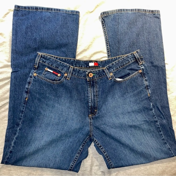 Tommy Hilfiger euro flare t h graffiti pocket jeans sz 34 - Picture 2 of 4